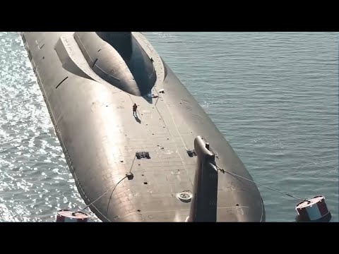 Semua yang Perlu Kamu Ketahui Tentang Kapal Selam Nuklir Terbesar Rusia