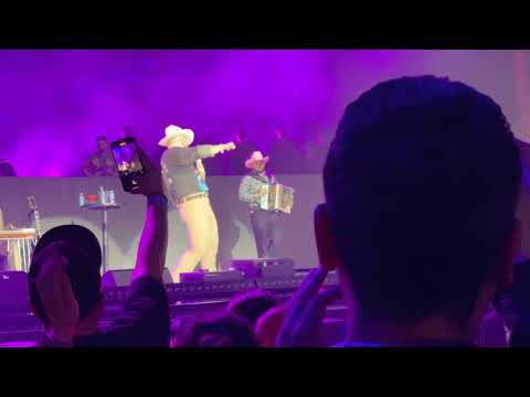 Carin Leon ft Justin Quiles - La esquina del mall auditorio nacional 2023 tour Cura Local