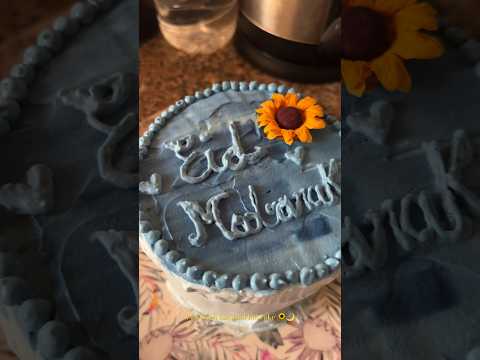 Starry night inspired Eid Cake!🌙🌃🌻✨#vangogh #cakedecorating #cakedesign #starrynight