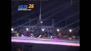 Download lagu Mahadewa - Immortal love song Live Mahakarya RCTI 25 mp3 Download lagu Mahadewa - Immortal love song Live Mahakarya RCTI 25 mp3