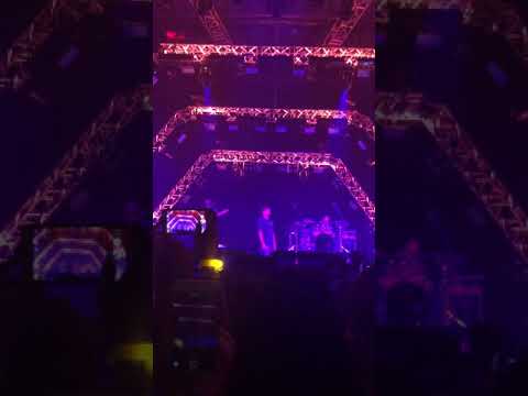 181124 2018 FTISLAND LIVE [+] IN BANGKOK- Travel Hongki focus