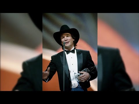 24th CMA Awards (1990) | Male Vocalist of the Year | Clint Black