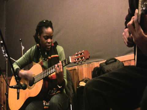 Mussili et ( Jahlibela ) acoustic vibz