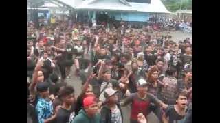 preview picture of video 'Java Riot Besar Dalam Pembodohan live Pemalang'