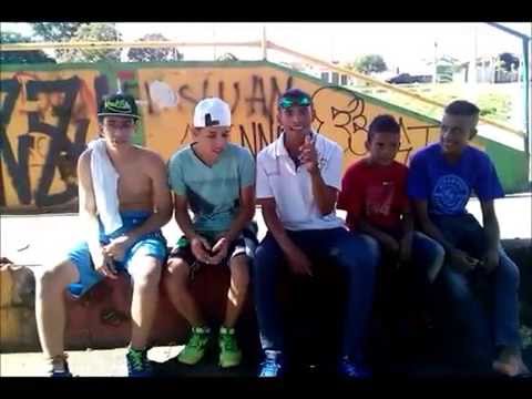 Mc Menor DRF, Mc Samuka da ZL, Mc Nandinho da VD e Mc Rafinha da SP MEDLEY 2015