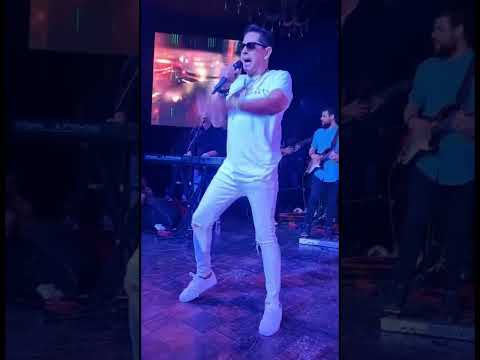 Hasta el piso &hellip;. como Paulito 🤣 🔥
