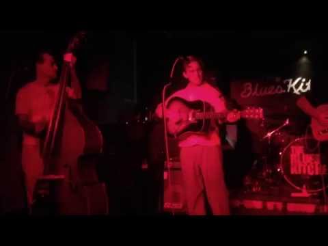 download lagu mp3 mp4 Tones And I Solbar, download lagu Tones And I Solbar gratis, unduh video klip Tones And I Solbar