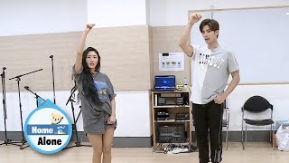 Download lagu Sung Hoon's Subway Handle Dance 😂 [Home Alone Ep 313] mp3