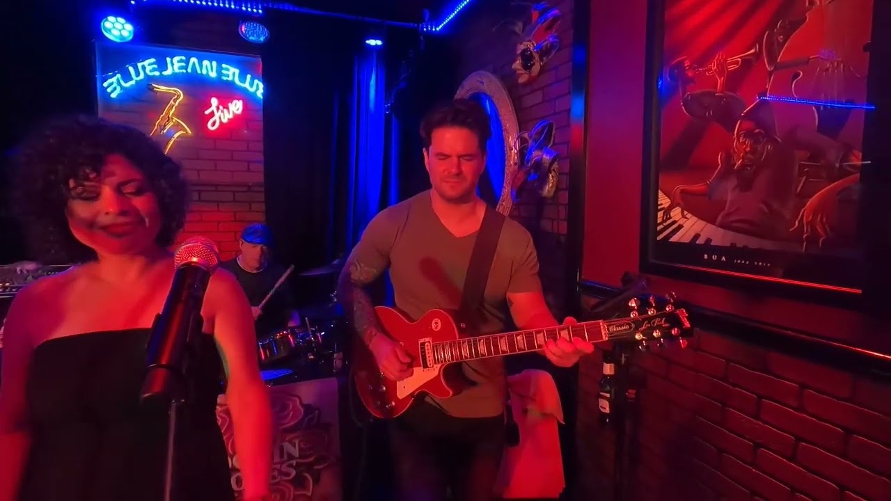 Promotional video thumbnail 1 for Rockin' Roses Band