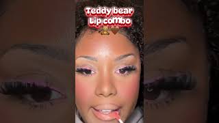 Download lagu Brown lip gloss #lipgloss #makeuptutorial mp3