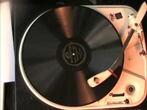 NESHUMU, NESHUMU by Cantor Pierre Pinchik   (Hebrew)