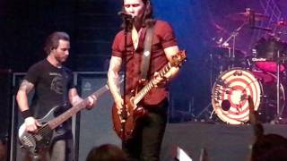 Alter Bridge - &quot;Waters Rising&quot; (Live in North Kansas City, MO) 01/28/2017