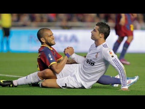 CRISTIANO RONALDO VS DANIEL ALVES *Provocações e humilhações*
