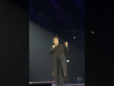 Rene Froger - Can't Smile Without You ( Live In Ahoy, Rotterdam 2002)