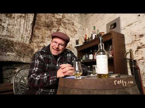 ralfy review 768 - Caol Ila 8yo @ 46%vol: (Carn Mor)