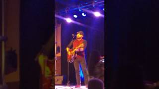 Josh Gallagher singing Danny&#39;s Song @ 3rd and Lindsley