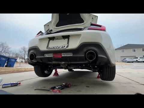 GR86 Remark muffler delete install & sound clips