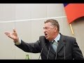 Жириновский советует в отпуске воздерживаться от секса, алкоголя и табака 