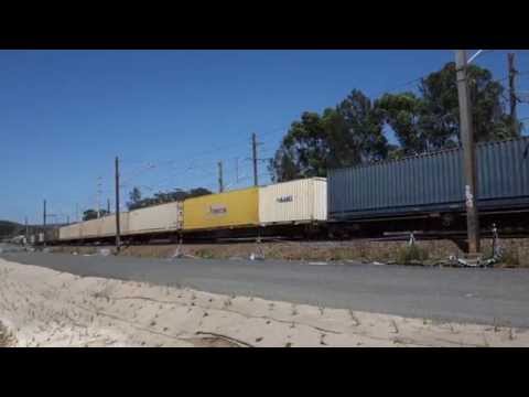 6002 / LDP008 / 6025 with Aurizon 4MB7 - New Years Day