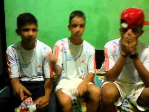 MC Leleko e Italo da PD - FORA DE CONTROLE (PRÉVIA) 2013