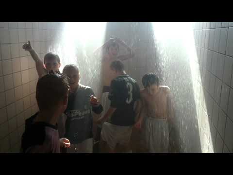 Zaanlandia E1 onder de douche