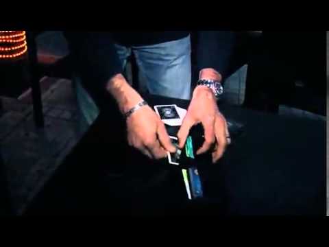 Saturn Magic -The Undercover Wallet (DVD and Gimmick) by Andy Nicholls and Titanas - Trick