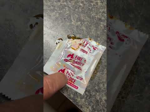 Nissin Foods - Found glass and a sauce - Image 3