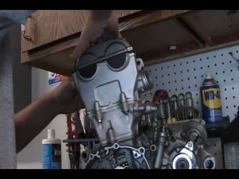 Part 20: 4 stroke cylinder head cover and gasket. YZ250F example