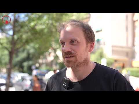 "Un trabajo y media jornada no nos da para sobrevivir"