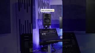 Video thumbnail for Presonus Eris Studio 8 vs. Yamaha HS8 🔊 Sound Quality Test 🔥 by Reid Stefan