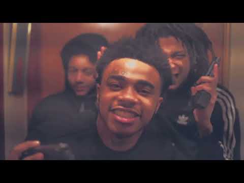 Snoop - "Cut It Off"