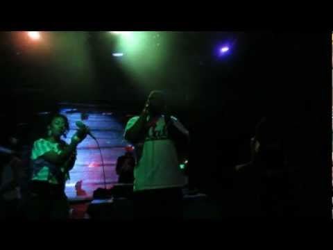 Chellez & Riah Steez feat. Kartier 2K - Swagg Out LIVE PERFORMANCE