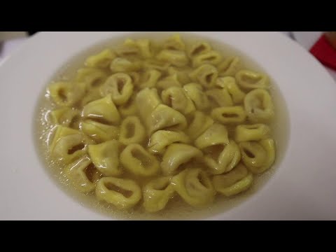 Spilamberto. Chef Ricchi: i miei tortellini (anche verdi)  in brodo di cappone