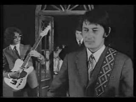 Krzysztof Klenczon z zespołem Trzy Korony - Retrospekcja (videoclip)