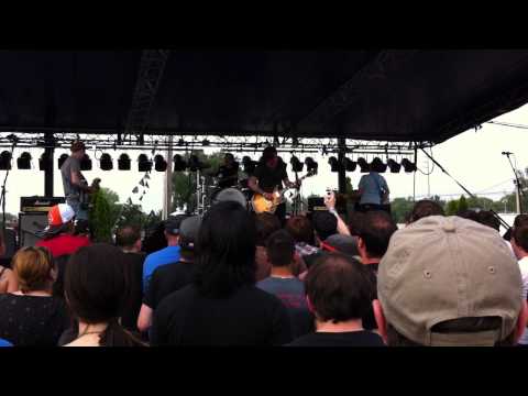 HOT ROD CIRCUIT - POWER OF THE VITAMINS / IRISH CAR BOMB / THE PHARMACIST (LIVE AT KRAZY FEST 2011)