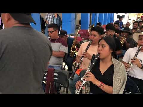 Sones de jaripeo, fiesta a la virgen del Rosario en Santa María Xochixtepec, octubre 2023