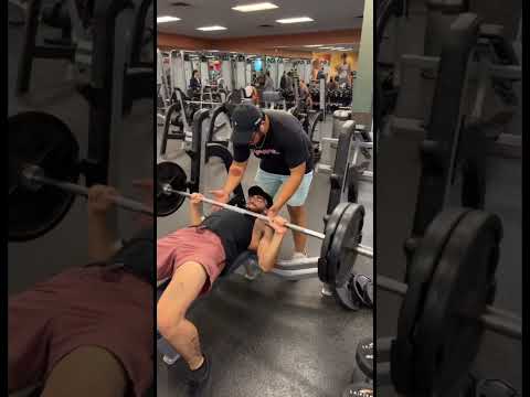 Skinny kid benches 225 #shorts