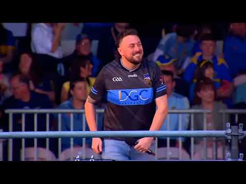 the 2 Johnnies Sing When I Play For The County At Tipperary GAA Homecoming #gaa #hurling #craic 