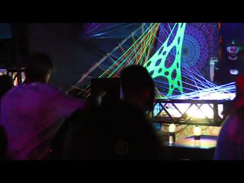 Darkksoul vs Pharmacy Kids Story - Gamaygg 2018 Video por The Bird  01