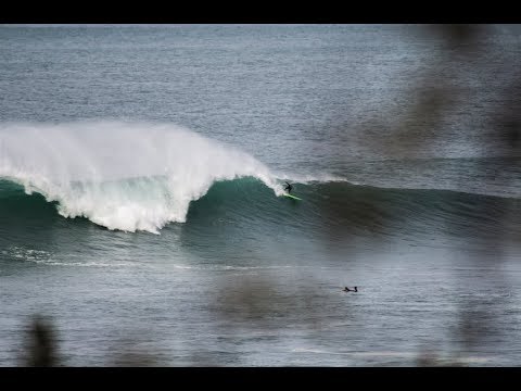 Pumping swell rolls in to Guethary 