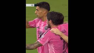 Download lagu Messi llegó a 8 goles de tiro libre con Inter Miami 💥 (via MLS Appletv) #shorts | ESPN Deportes mp3