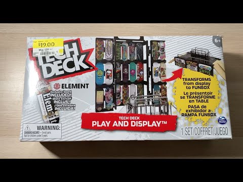 Spin Master Tech Deck - Play &amp; Ekranas SK8 Shop Riedlenčių dėklas video