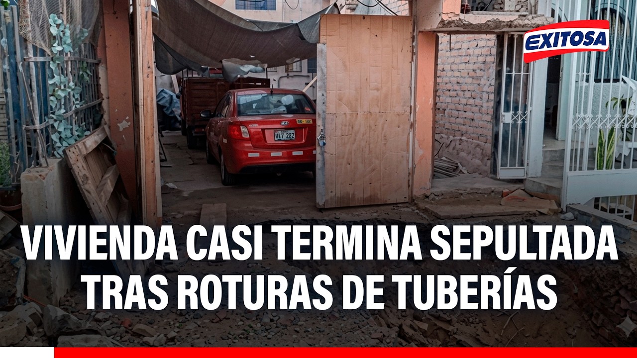 🔴🔵 Vivienda en VMT casi termina sepultada tras rotura de tuberías de agua