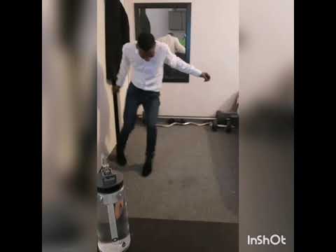 Dj Lace ft Lungelo - uzongikhumbula(Milano dance)