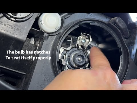 Replace Mazda Cx-5 2014 low beam headlight.