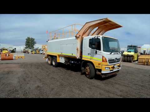 Hino FM 500 Service Truck