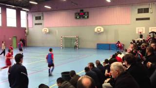 preview picture of video 'Tournoi Futsal U13 St-Chamond - Match EST / Firminy'