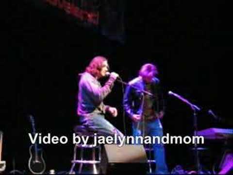 2006-12-09 - Q104 AQstic Christmas - 08 - Q & A Session 2