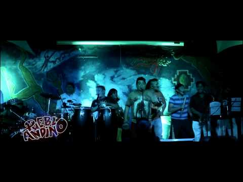 Pueblo Andino Mix Carnavales Bolivianos (En vivo)