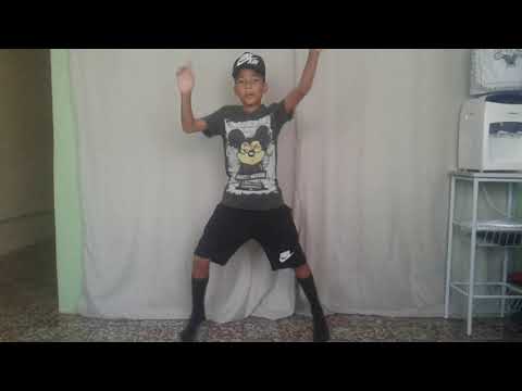 Mc Kitinho,Mc Kalzin E Mc Pesadelo-Ritmo Das Comunidades/Canal Esquerdinha